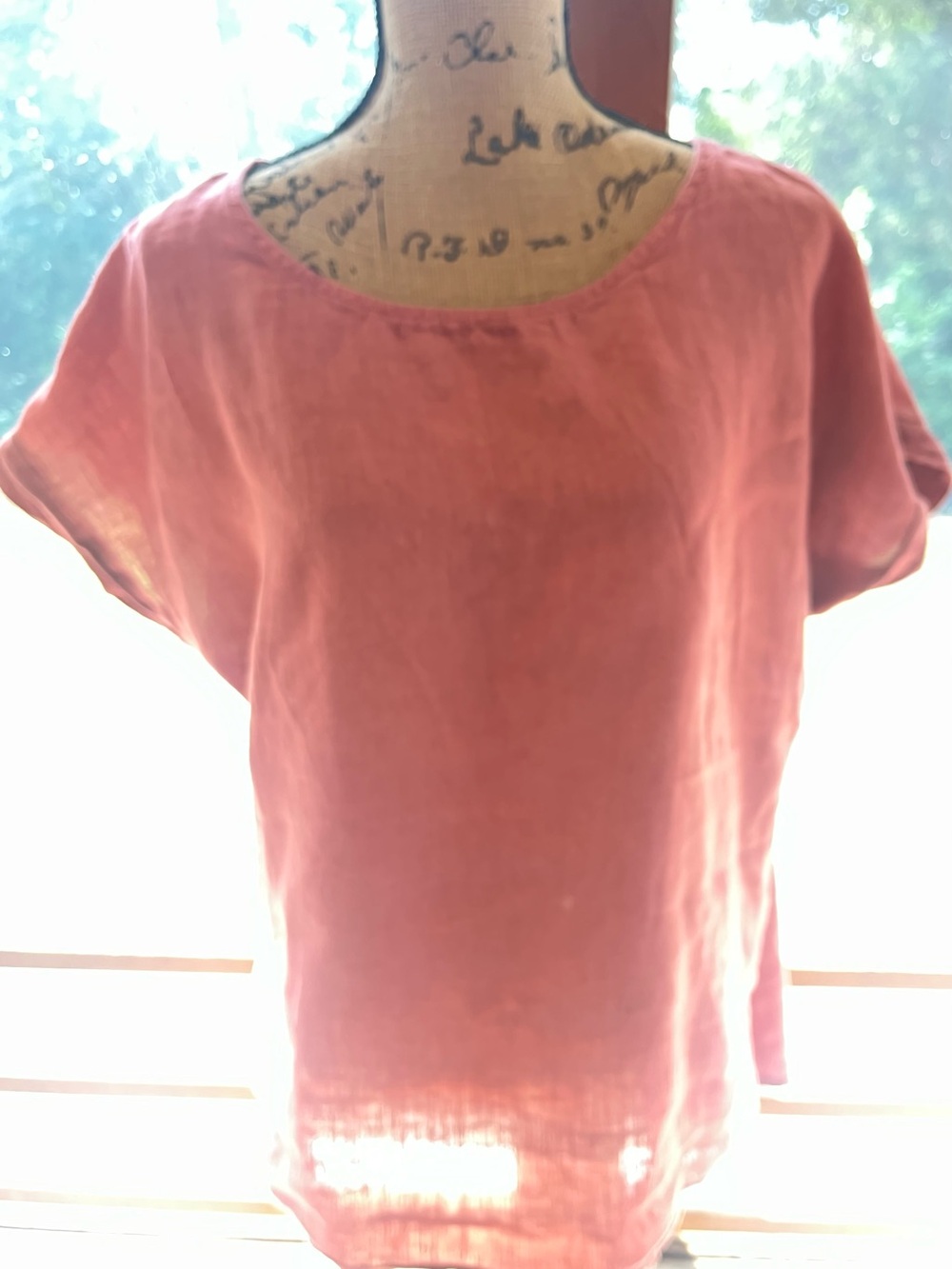 Women's Relaxed Short-Sleeve 100% Linen Top in Dusty Rose